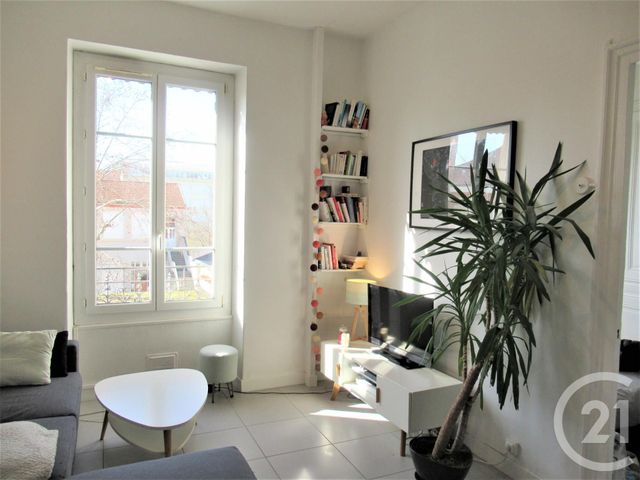 Appartement F2 &agrave; louer - 2 pi&egrave;ces - 36,55 m2 - Villeurbanne - 69 - RHONE-ALPES
