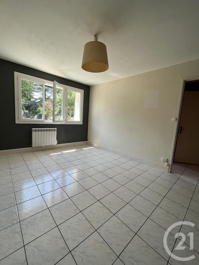Appartement F2 &agrave; louer - 2 pi&egrave;ces - 43,12 m2 - Villeurbanne - 69 - RHONE-ALPES