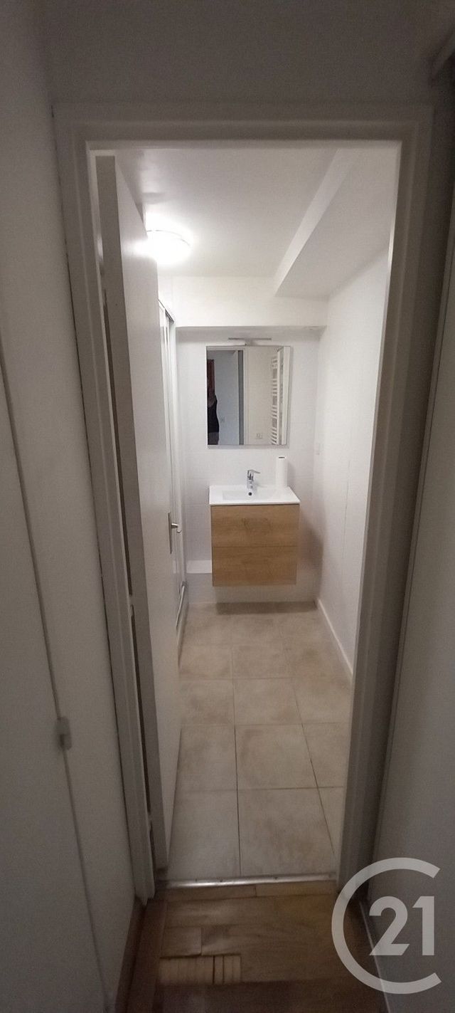 Appartement F2 &agrave; louer - 2 pi&egrave;ces - 46,05 m2 - Villeurbanne - 69 - RHONE-ALPES