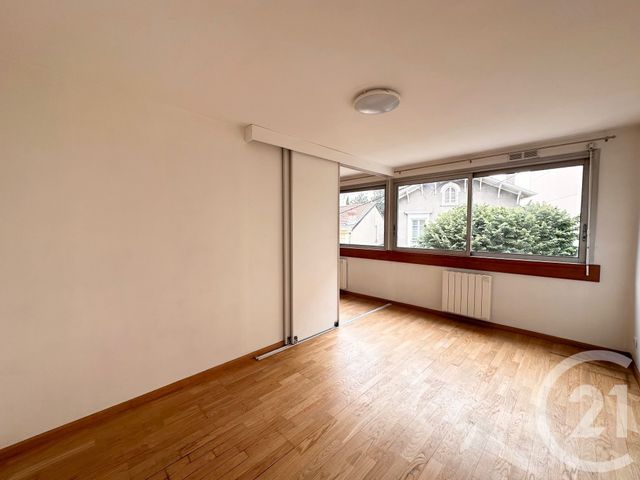Appartement F2 &agrave; louer - 2 pi&egrave;ces - 46,05 m2 - Villeurbanne - 69 - RHONE-ALPES