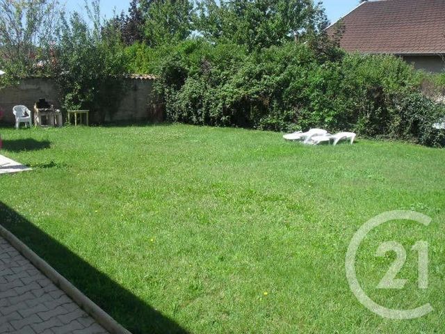Maison &agrave; louer - 4 pi&egrave;ces - 100,65 m2 - La Verpilliere - 38 - RHONE-ALPES