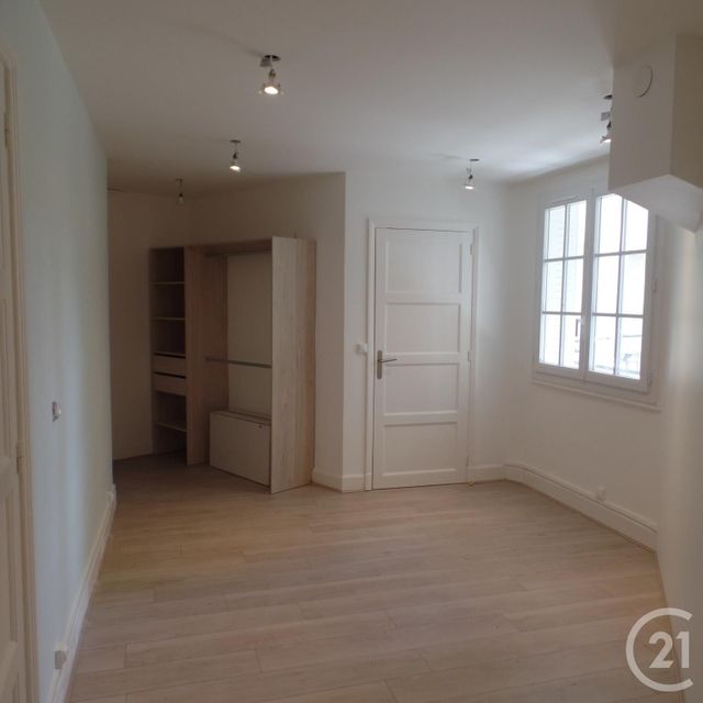 Appartement F2 &agrave; louer - 2 pi&egrave;ces - 37 m2 - Villeurbanne - 69 - RHONE-ALPES