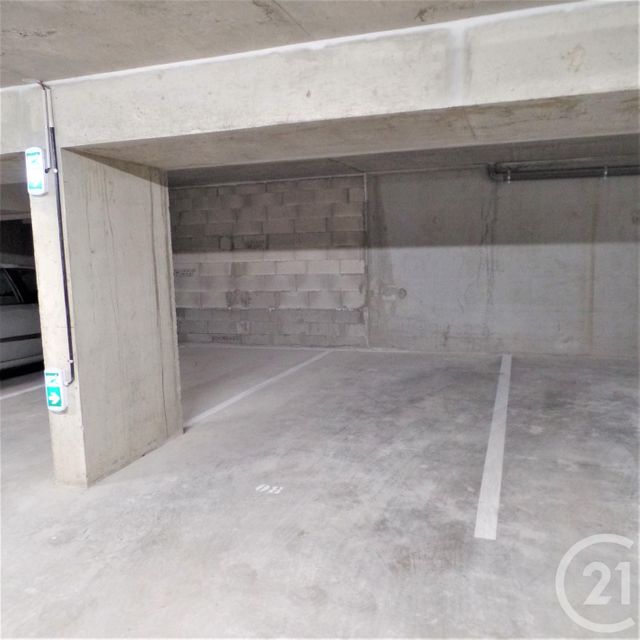 Parking &agrave; louer - 10 m2 - Villeurbanne - 69 - RHONE-ALPES