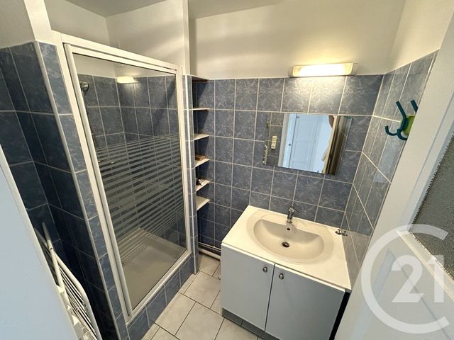 Appartement F4 &agrave; louer - 4 pi&egrave;ces - 70 m2 - Oullins - 69 - RHONE-ALPES