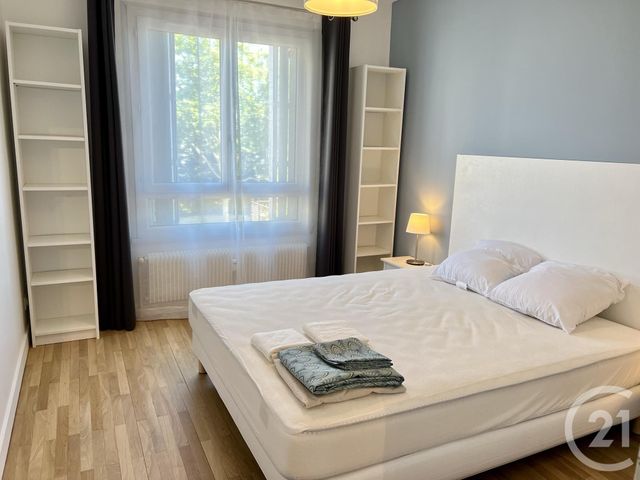 Appartement F3 &agrave; louer - 3 pi&egrave;ces - 67,06 m2 - Lyon - 69003 - RHONE-ALPES