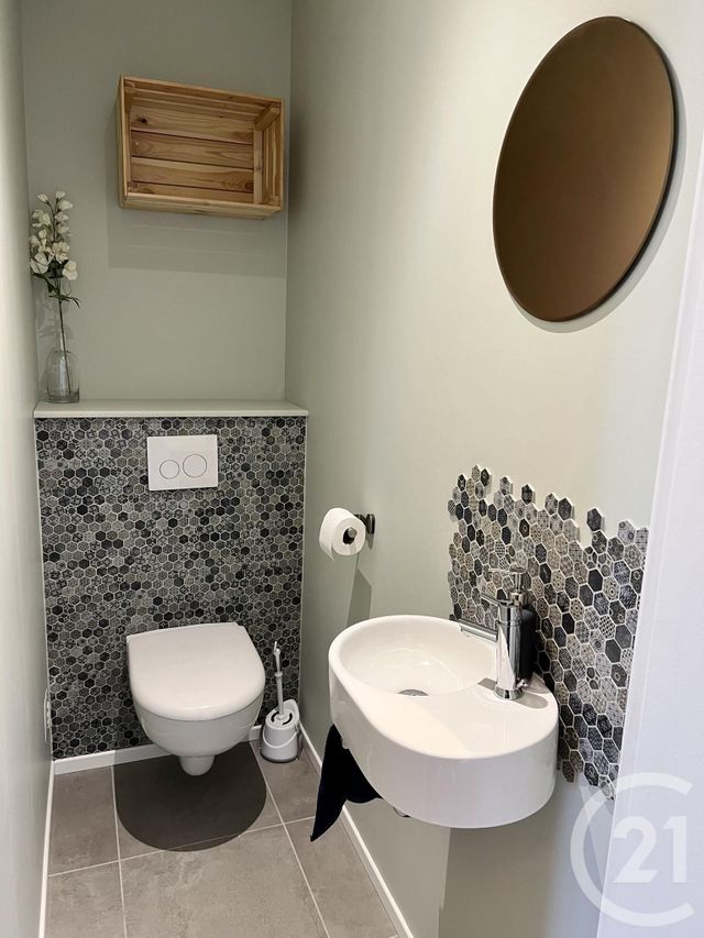 Appartement F3 &agrave; louer - 3 pi&egrave;ces - 67,06 m2 - Lyon - 69003 - RHONE-ALPES