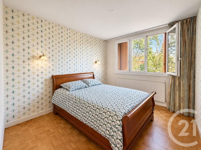Appartement T3 &agrave; vendre - 3 pi&egrave;ces - 69,12 m2 - La Mulatiere - 69 - RHONE-ALPES