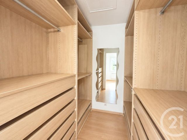 Maison &agrave; louer - 3 pi&egrave;ces - 116,90 m2 - Pierre Benite - 69 - RHONE-ALPES