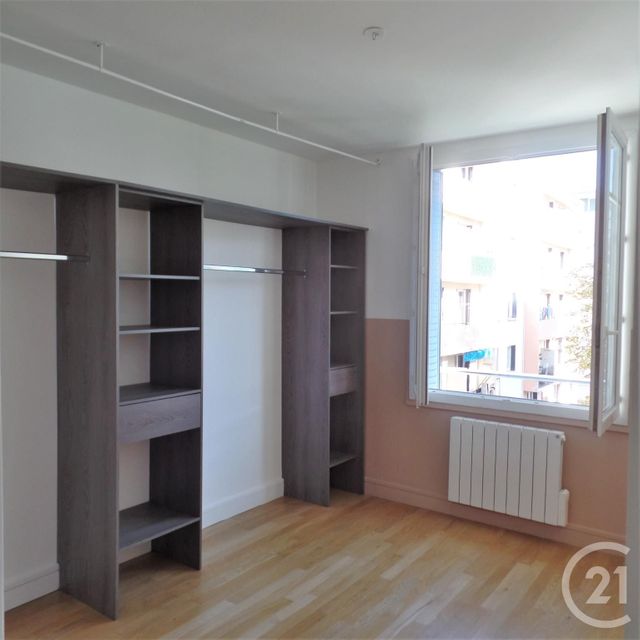 Appartement F3 &agrave; louer - 3 pi&egrave;ces - 57,32 m2 - Villeurbanne - 69 - RHONE-ALPES