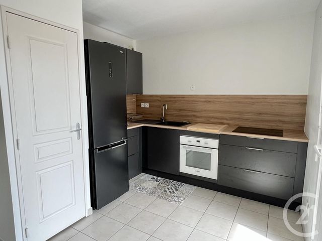 Appartement T3 &agrave; louer - 3 pi&egrave;ces - 63,20 m2 - Villeurbanne - 69 - RHONE-ALPES