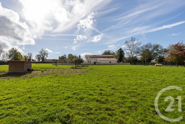 Maison à vendre - 9 pièces - 232,17 m2 - Savigneux - 01 - RHONE-ALPES