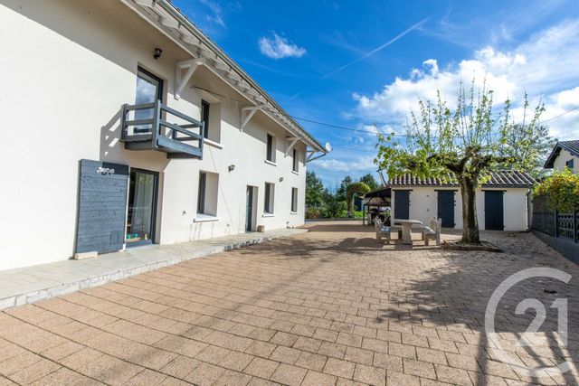 Maison à vendre - 9 pièces - 232,17 m2 - Savigneux - 01 - RHONE-ALPES