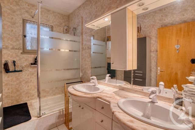 Maison &agrave; vendre - 8 pi&egrave;ces - 188,70 m2 - Ste Euphemie - 01 - RHONE-ALPES