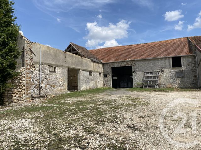 Maison à vendre - 1 pièce - 220 m2 - Nangis - 77 - ILE-DE-FRANCE