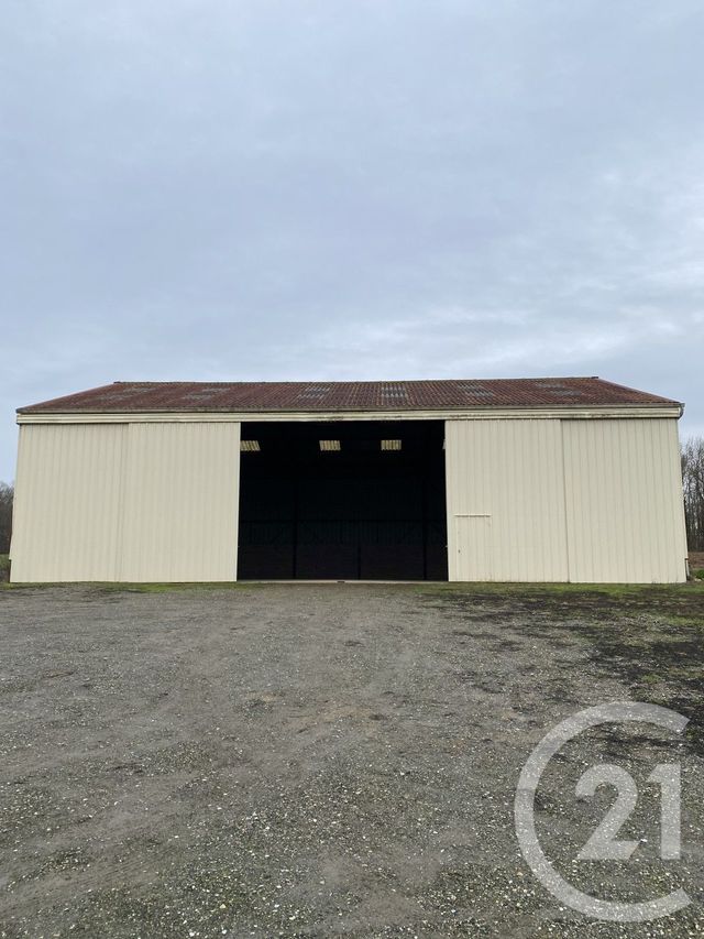 Parking à louer COULOMMIERS