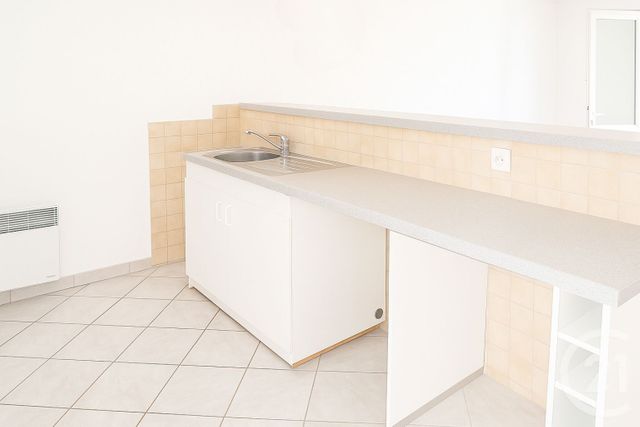 Maison à louer - 3 pièces - 51,05 m2 - Ste Colombe - 77 - ILE-DE-FRANCE