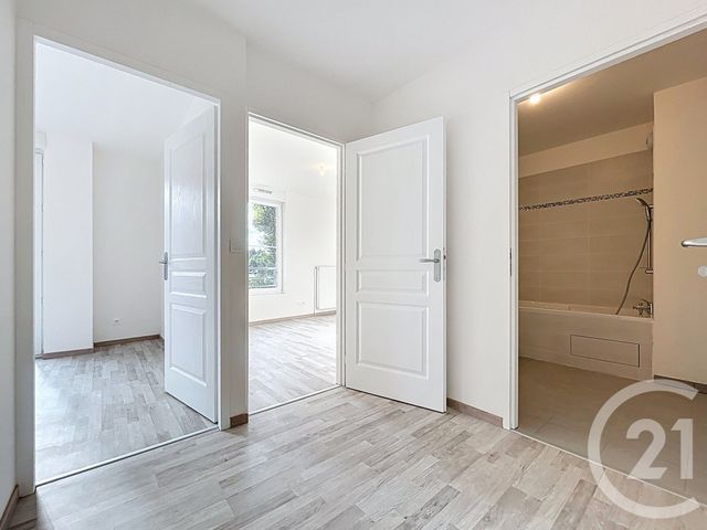 Appartement F3 à vendre - 3 pièces - 60,97 m2 - Nangis - 77 - ILE-DE-FRANCE
