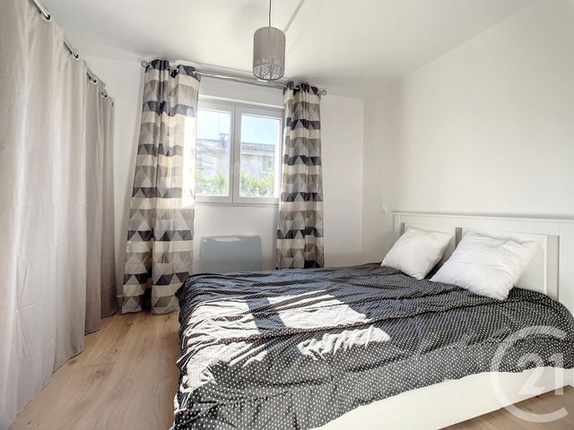 Appartement F3 &agrave; louer - 3 pi&egrave;ces - 60,73 m2 - Nangis - 77 - ILE-DE-FRANCE