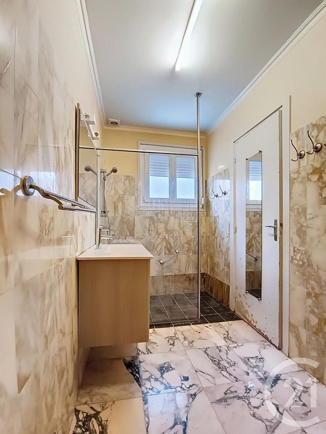 Immeuble &agrave; vendre - 311 m2 - Fontenailles - 77 - ILE-DE-FRANCE