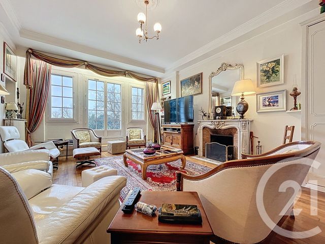 Maison &agrave; vendre - 10 pi&egrave;ces - 348,62 m2 - Nangis - 77 - ILE-DE-FRANCE