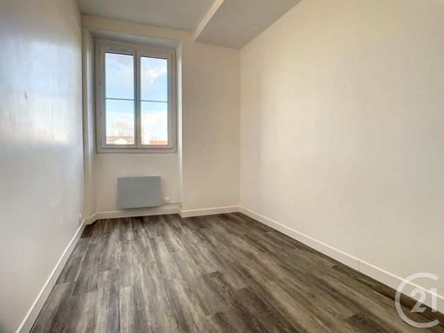 Appartement F3 &agrave; louer - 3 pi&egrave;ces - 51,82 m2 - Nangis - 77 - ILE-DE-FRANCE
