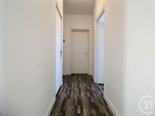 Appartement F3 &agrave; louer - 3 pi&egrave;ces - 51,82 m2 - Nangis - 77 - ILE-DE-FRANCE
