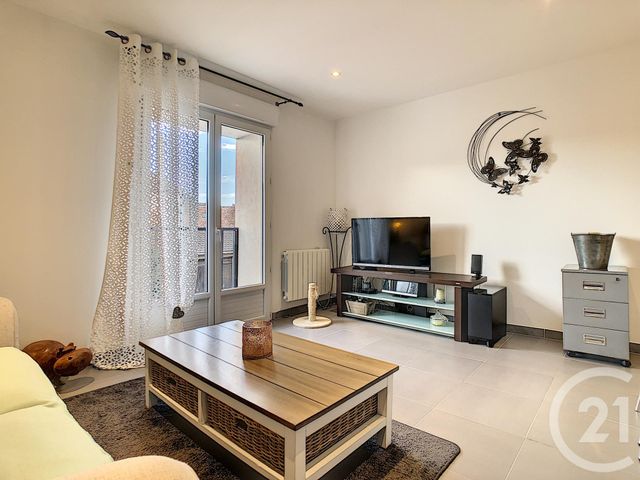 Maison &agrave; louer - 2 pi&egrave;ces - 31,49 m2 - Nangis - 77 - ILE-DE-FRANCE