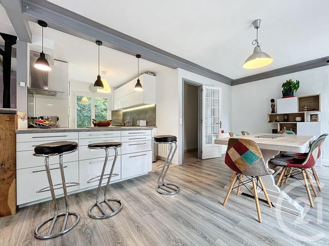 Maison &agrave; louer - 5 pi&egrave;ces - 97,43 m2 - Donnemarie Dontilly - 77 - ILE-DE-FRANCE