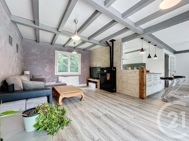 Maison &agrave; louer - 5 pi&egrave;ces - 97,43 m2 - Donnemarie Dontilly - 77 - ILE-DE-FRANCE