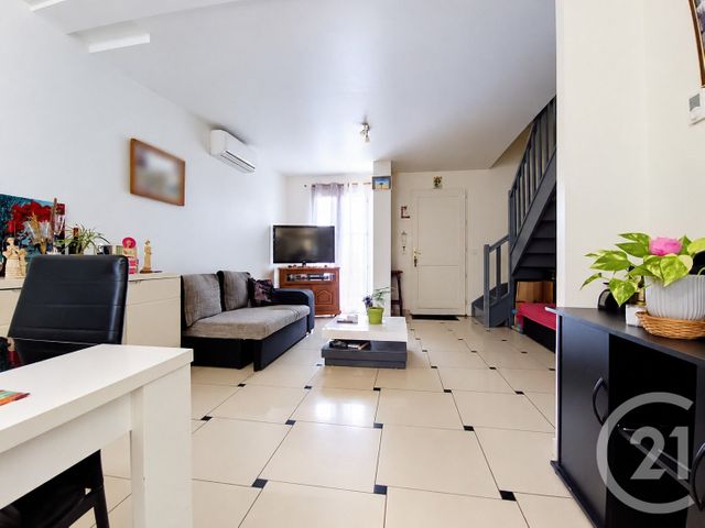 Maison &agrave; vendre - 6 pi&egrave;ces - 106,89 m2 - La Chapelle Gauthier - 77 - ILE-DE-FRANCE