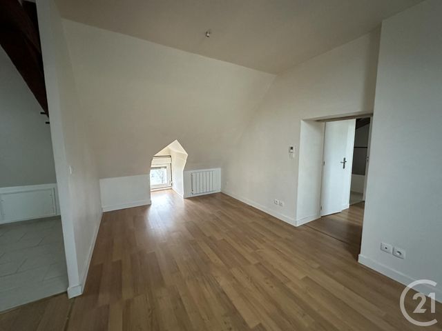 Appartement T4 à vendre - 4 pièces - 126,75 m2 - Guerigny - 58 - BOURGOGNE