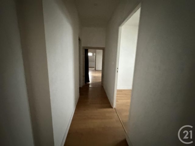 Appartement T4 à vendre - 4 pièces - 126,75 m2 - Guerigny - 58 - BOURGOGNE