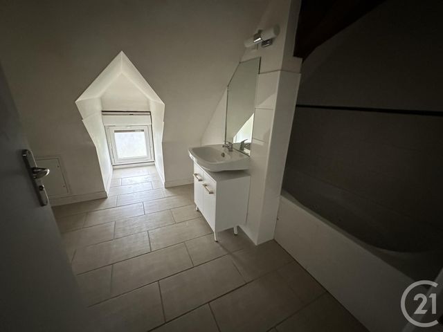 Appartement T4 à vendre - 4 pièces - 126,75 m2 - Guerigny - 58 - BOURGOGNE