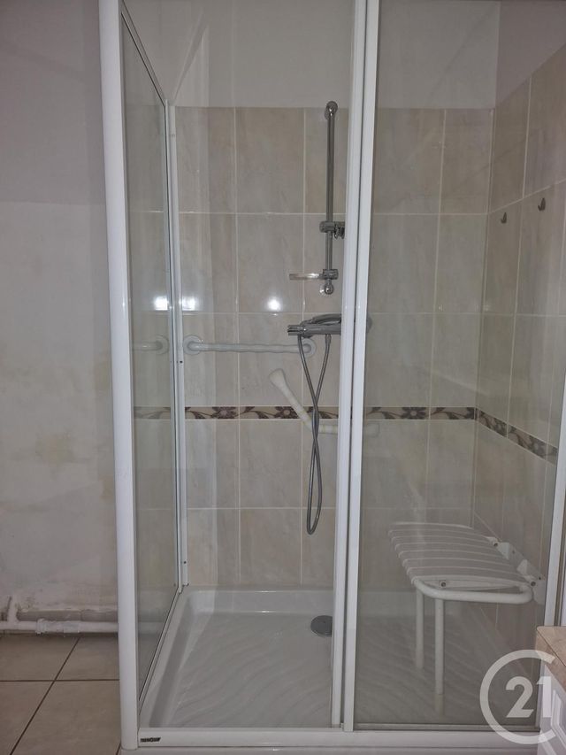 Appartement F3 &agrave; louer - 3 pi&egrave;ces - 76,11 m2 - Nevers - 58 - BOURGOGNE