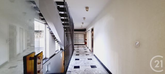 Appartement F3 &agrave; louer - 3 pi&egrave;ces - 76,11 m2 - Nevers - 58 - BOURGOGNE
