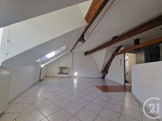 Appartement F4 à louer - 4 pièces - 72,63 m2 - Nevers - 58 - BOURGOGNE