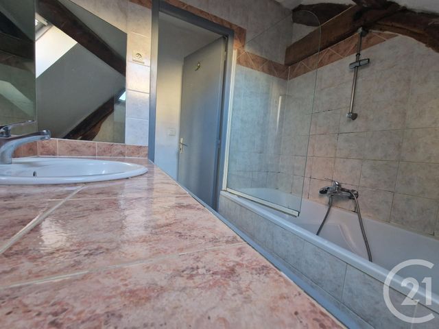 Appartement F4 à louer - 4 pièces - 72,63 m2 - Nevers - 58 - BOURGOGNE