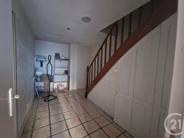 Local commercial à louer - 47.0 m2 - 18 - Cher