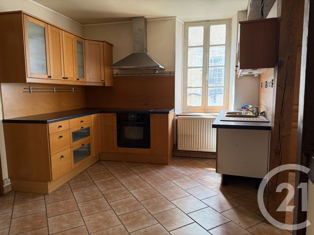Appartement F4 à vendre - 4 pièces - 137,84 m2 - Nevers - 58 - BOURGOGNE