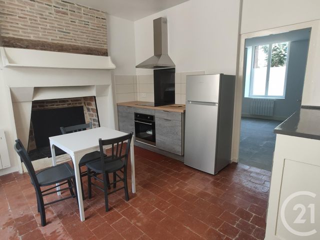 Appartement F1 à louer - 1 pièce - 37,72 m2 - Sancoins - 18 - CENTRE