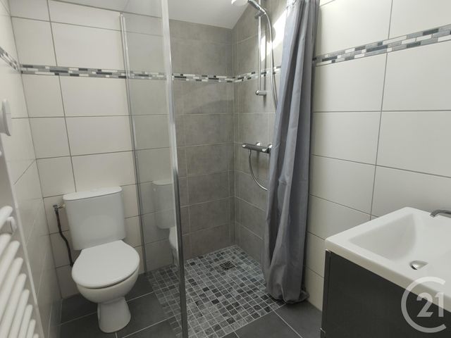 Appartement F1 à louer - 1 pièce - 37,72 m2 - Sancoins - 18 - CENTRE