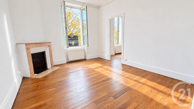 Appartement F2 &agrave; louer - 2 pi&egrave;ces - 46,12 m2 - Nevers - 58 - BOURGOGNE