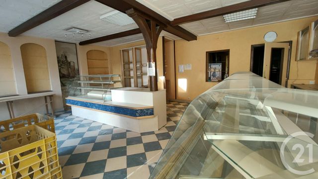 Local commercial à louer - 200.0 m2 - 18 - Cher