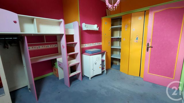 Local commercial à louer - 200.0 m2 - 18 - Cher