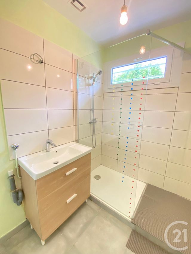 Maison &agrave; louer - 3 pi&egrave;ces - 71,86 m2 - Premery - 58 - BOURGOGNE