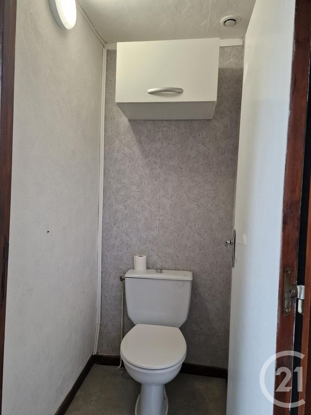 Appartement F3 &agrave; louer - 3 pi&egrave;ces - 69,61 m2 - Imphy - 58 - BOURGOGNE