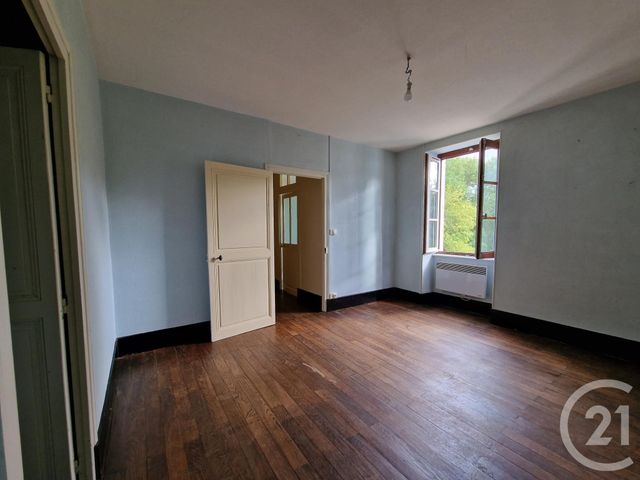 Maison &agrave; louer - 4 pi&egrave;ces - 85,35 m2 - Livry - 58 - BOURGOGNE