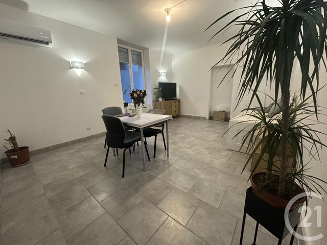 Appartement F3 &agrave; louer - 3 pi&egrave;ces - 61,20 m2 - Fourchambault - 58 - BOURGOGNE