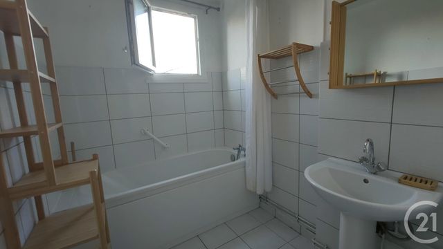 Appartement F1 &agrave; louer - 1 pi&egrave;ce - 37,15 m2 - Nevers - 58 - BOURGOGNE