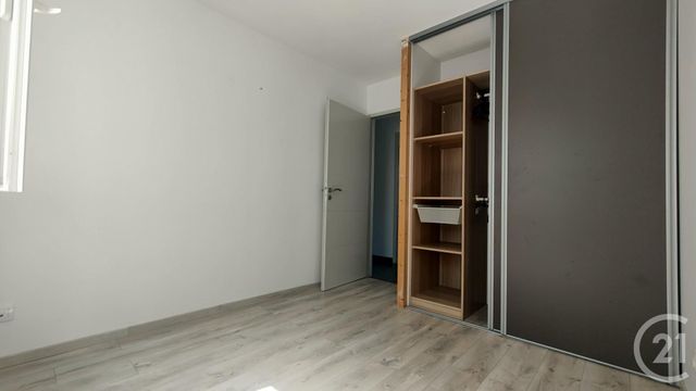 Maison &agrave; louer - 4 pi&egrave;ces - 99,59 m2 - Varennes Vauzelles - 58 - BOURGOGNE